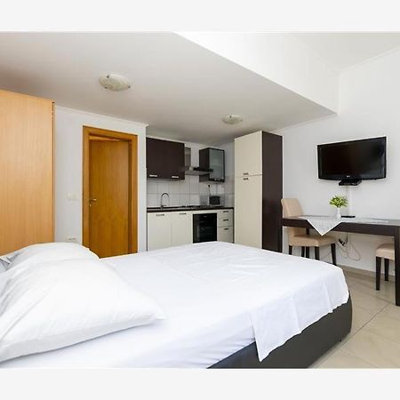 Apartmani Livajic Duće Esterno foto